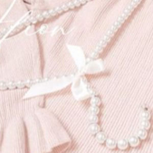 Meet your Posher, Bella